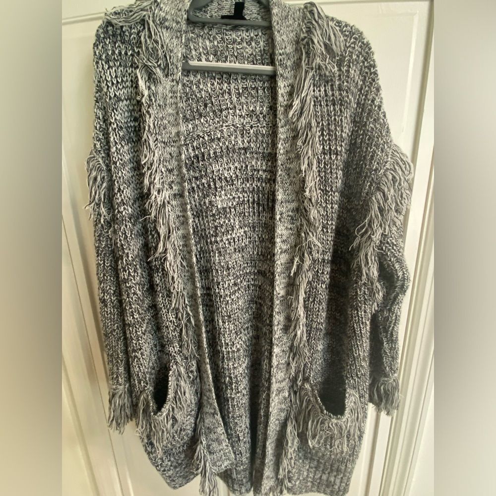 Jessica Simpson Fringe Salt & Pepper Cardigan 2X